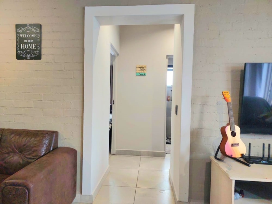 2 Bedroom Property for Sale in George Central Western Cape